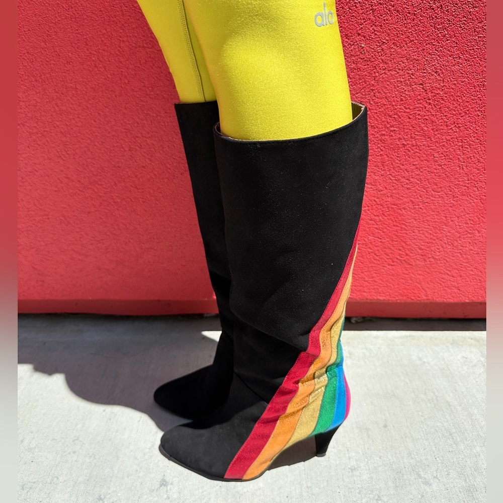 Rainbow 🌈 boots - Picture 12 of 14